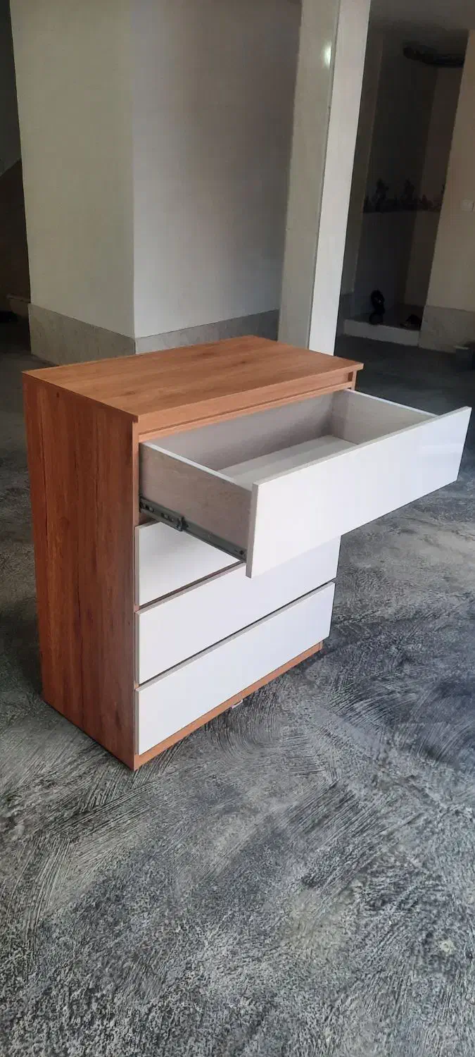 چهارکشوی گردویی بسیار زیبا|جاکفشی، کمد، دراور|بابل, |دیوار