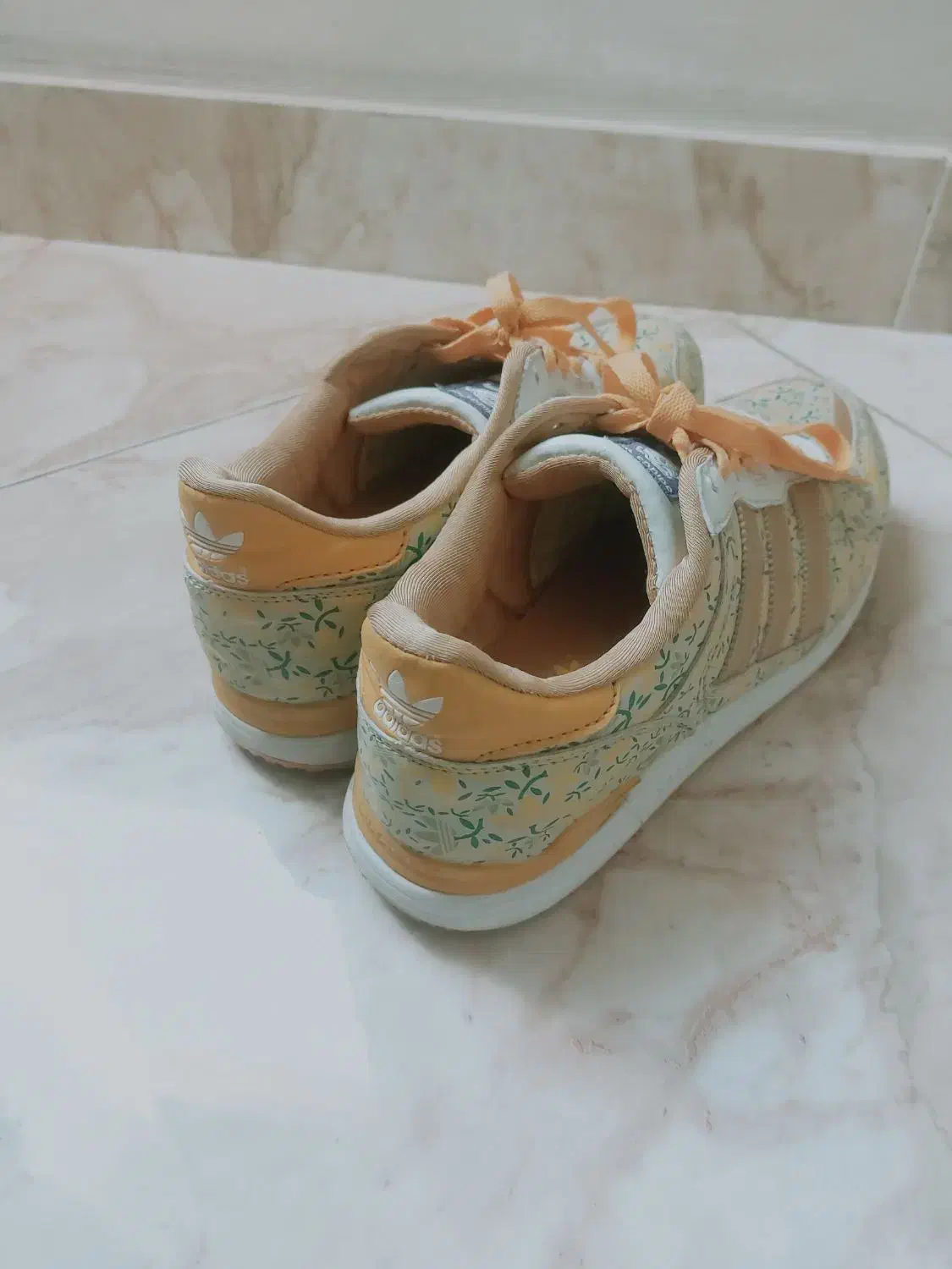 کتونی zx700 سایز ۴۴|کیف، کفش، کمربند|گرمدره, |دیوار