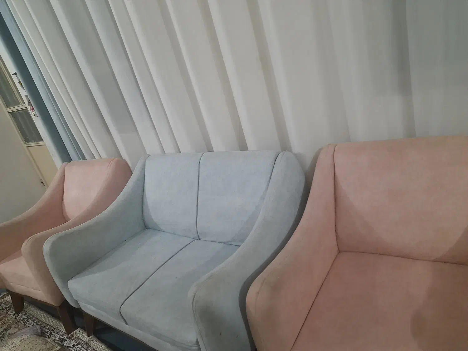 مبل هفت نفره فروش فوری تخفیف میدم|مبلمان خانگی و میز عسلی|سمنان, |دیوار