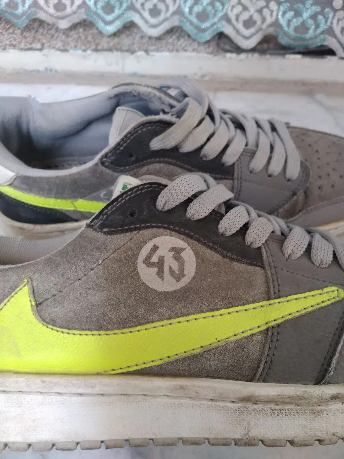 یک جفت کفش درحد نو بفروش میرسد.|کیف، کفش، کمربند|اندیمشک, |دیوار