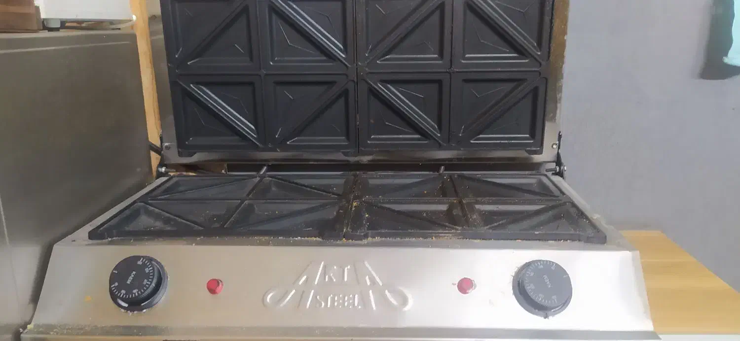 اسنک ساز ۱۶ تکه|کافیشاپ و رستوران|قم, دانش|دیوار