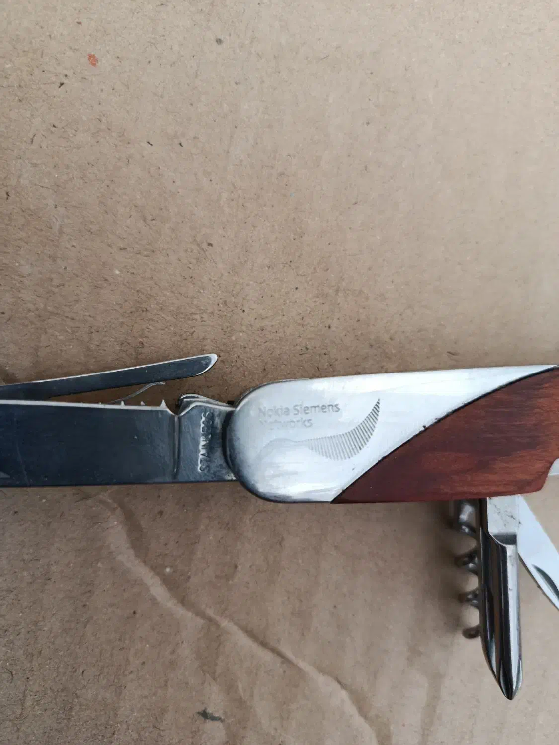 چاقو همه کاره|کوهنوردی و کمپینگ|بجنورد, |دیوار