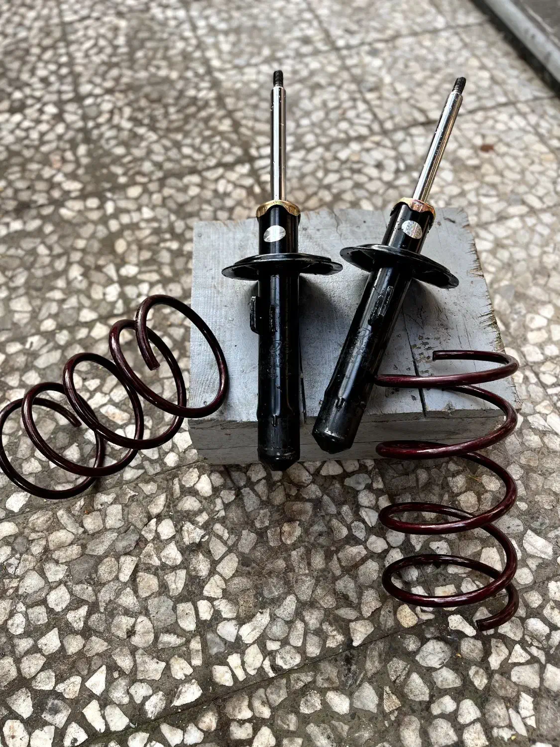 کمک پوسته کوتاه کی دی اس ـ فنر لنزو|قطعات یدکی و لوازم جانبی|رشت, چمارسرا|دیوار