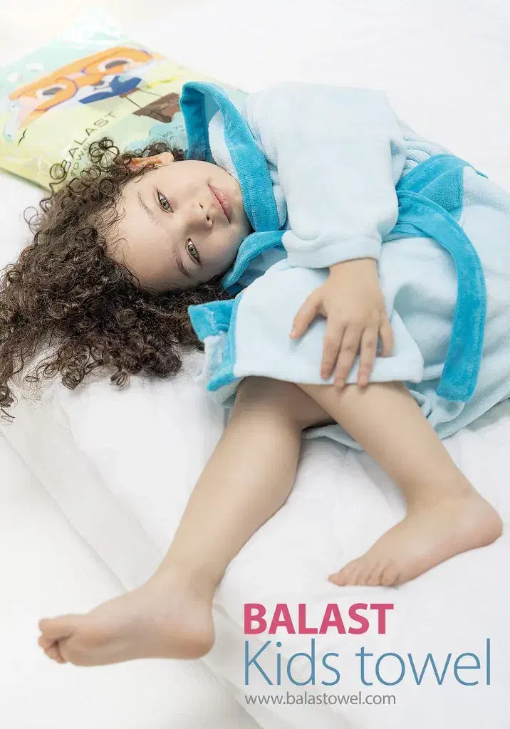 حوله عروسکی نوجوان|کفش و لباس بچه|یزد, |دیوار