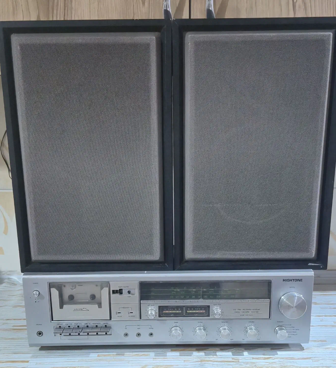 رادیو ضبط کلاسیک هایتون ساخت ژاپن|سیستم صوتی خانگی|تبریز, |دیوار