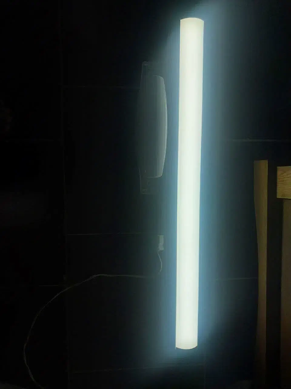 براکت مهتابی|لامپ و چراغ|قم, زنبیل آباد|دیوار