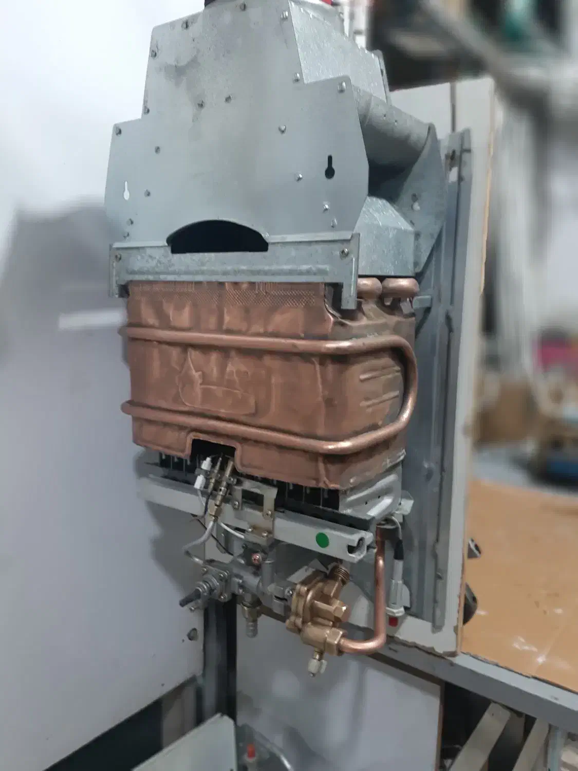 آبگرمکن بوتان ۳۱۱۵|آبگرمکن، پکیج، شوفاژ|بجنورد, |دیوار