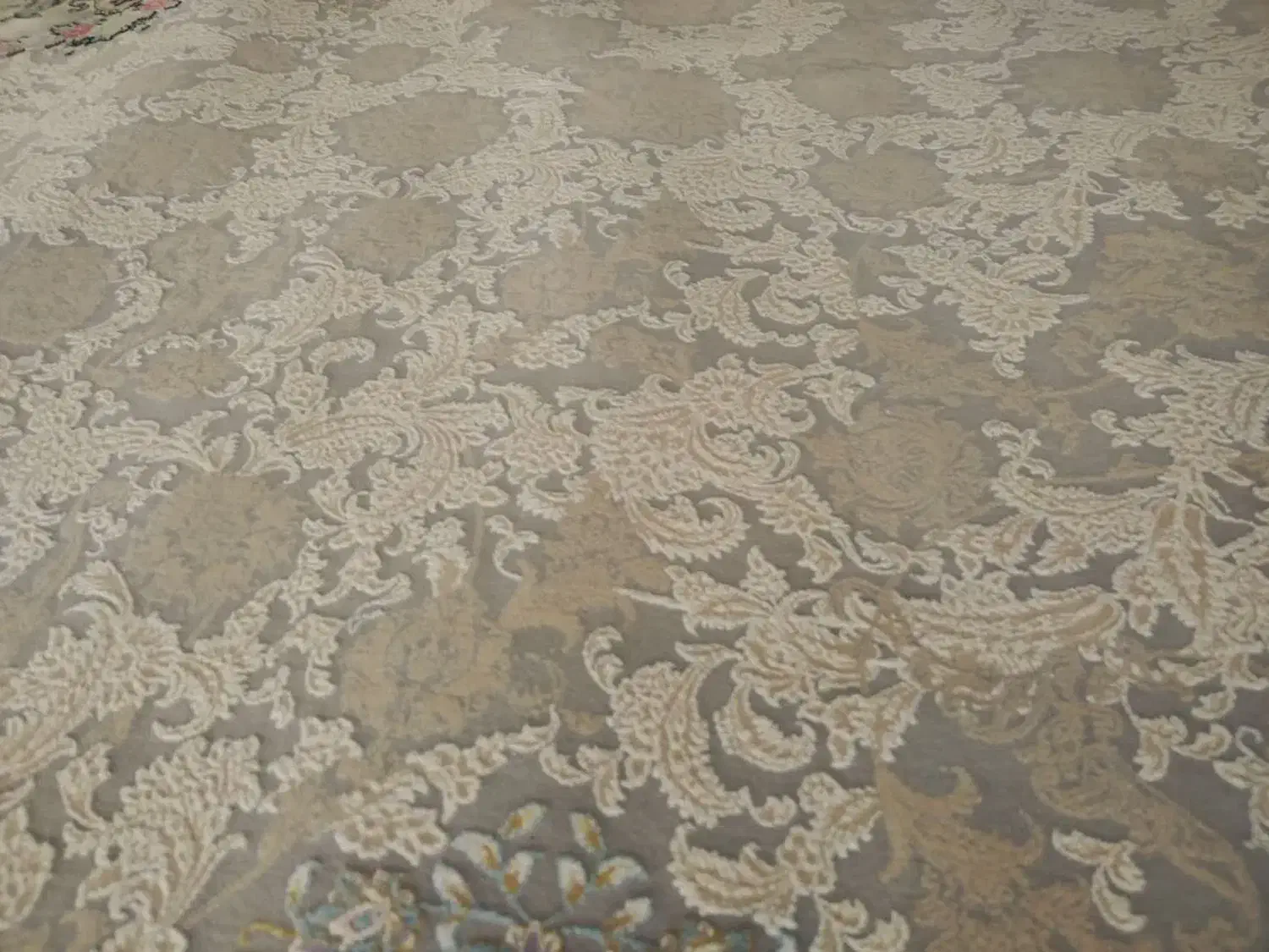 قالی 20متری|فرش|نجف‌آباد, شریعتی غربی|دیوار