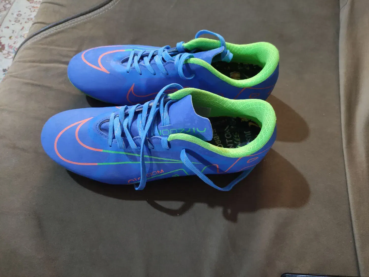 کفش استوک دار فوتبالی|کیف، کفش، کمربند|شاهین‌شهر, فردوسی|دیوار