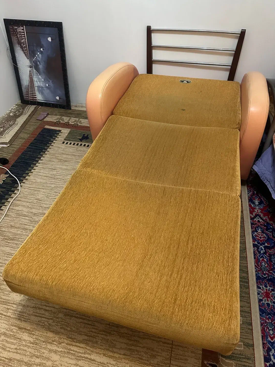 دو تخت یک نفره مبل شو (تخت خواب شو)|تخت و سرویس خواب|طالقان, |دیوار