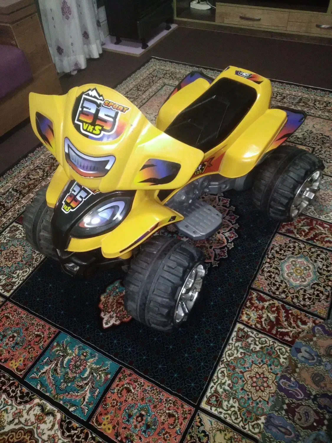 موتور چهار چرخ بچه شارژی|اسباب‌بازی بچه|نوشهر, |دیوار