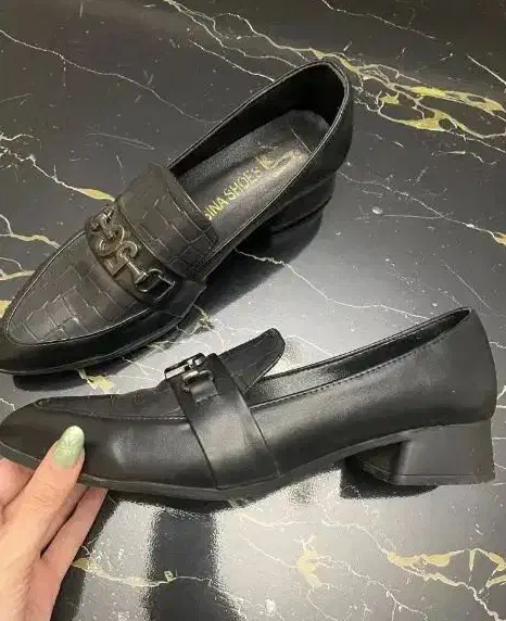 کفش کالج|کیف، کفش، کمربند|اردبیل, |دیوار