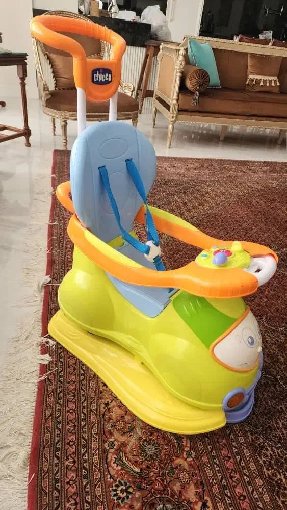 واکر 4 کاره موزیکال برند چیکو|اسباب و اثاث بچه|تهران, امانیه|دیوار