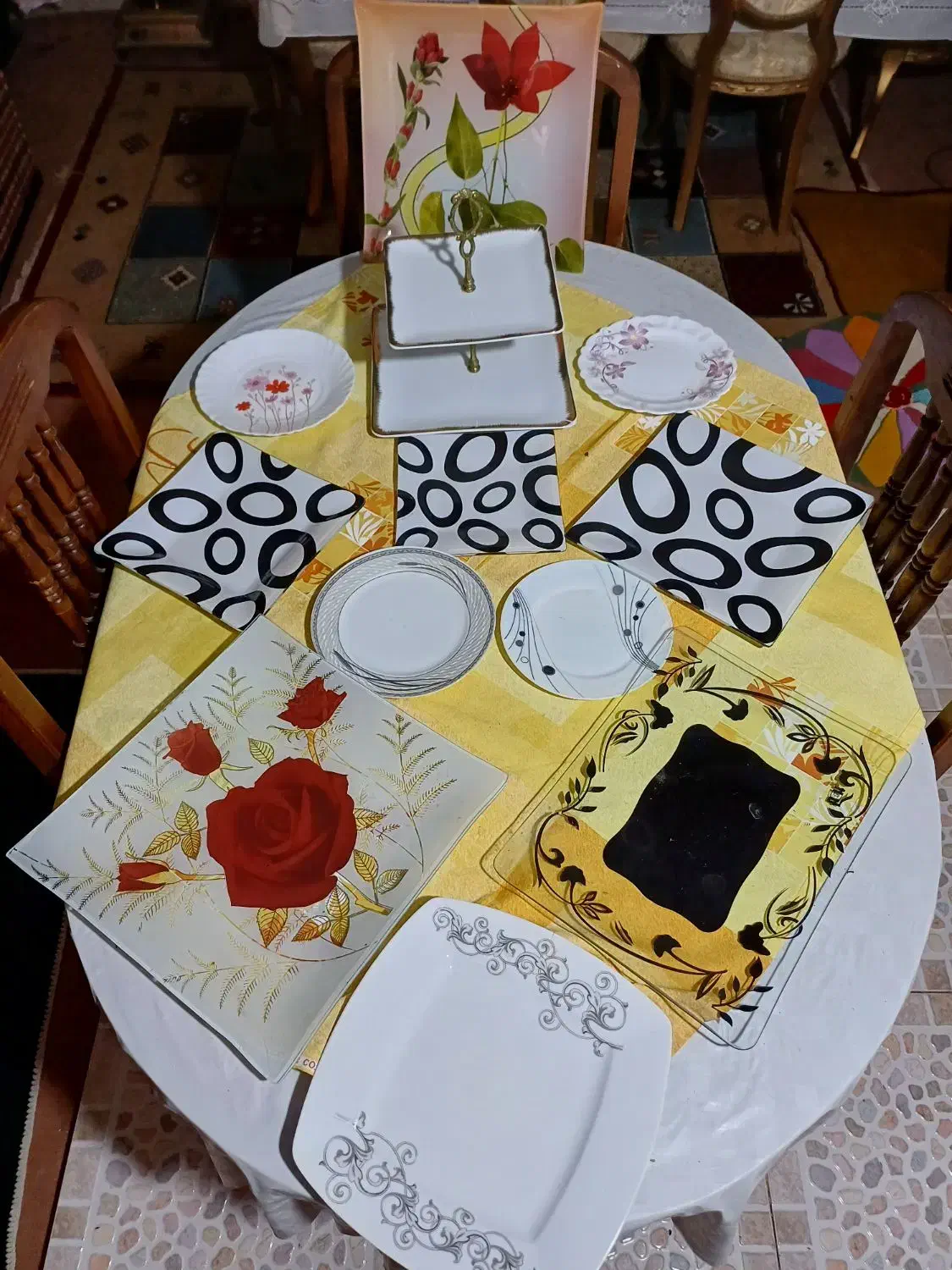 ملزومات پذیرایی|ظروف سرو و پذیرایی|لشت نشا, |دیوار