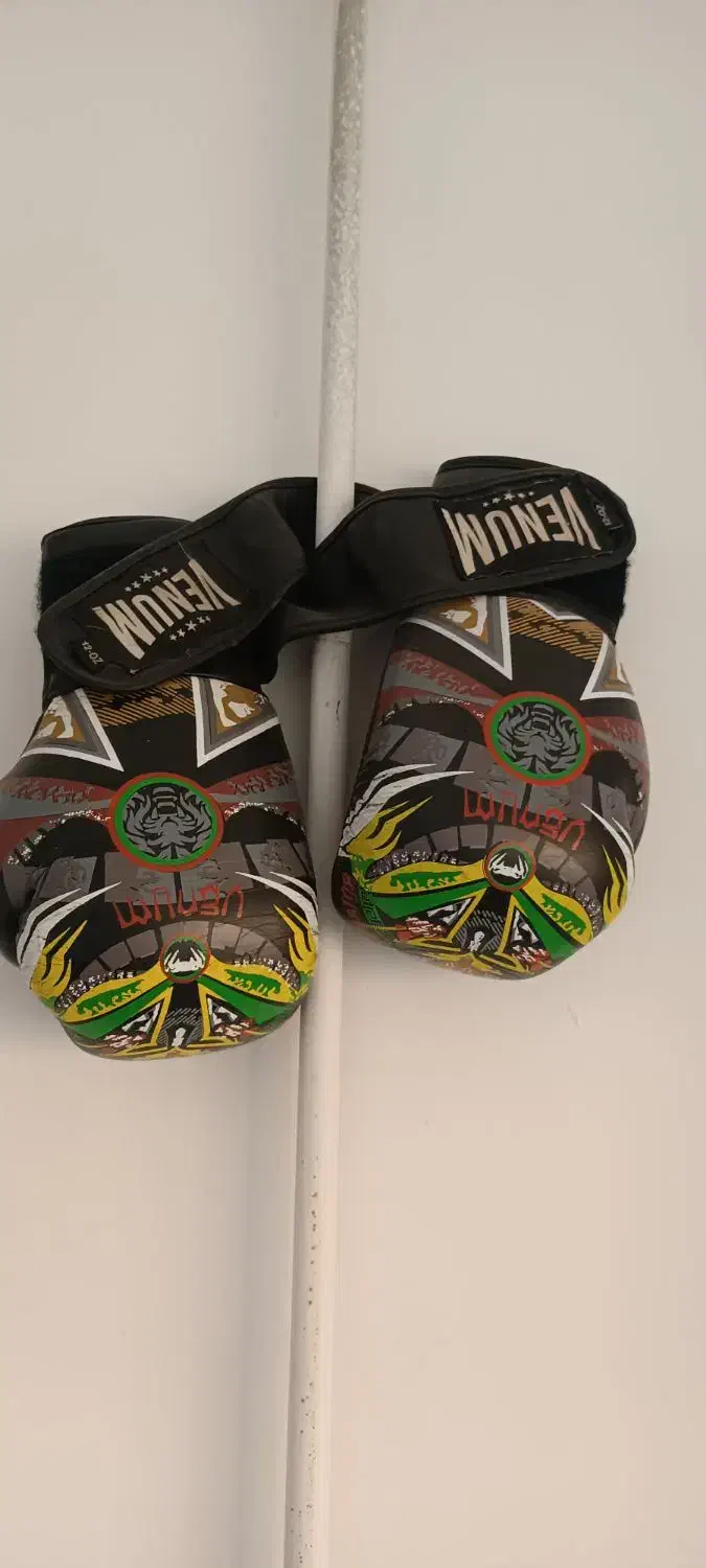 دستکش بوکس|تجهیزات ورزشی|ارومیه, |دیوار