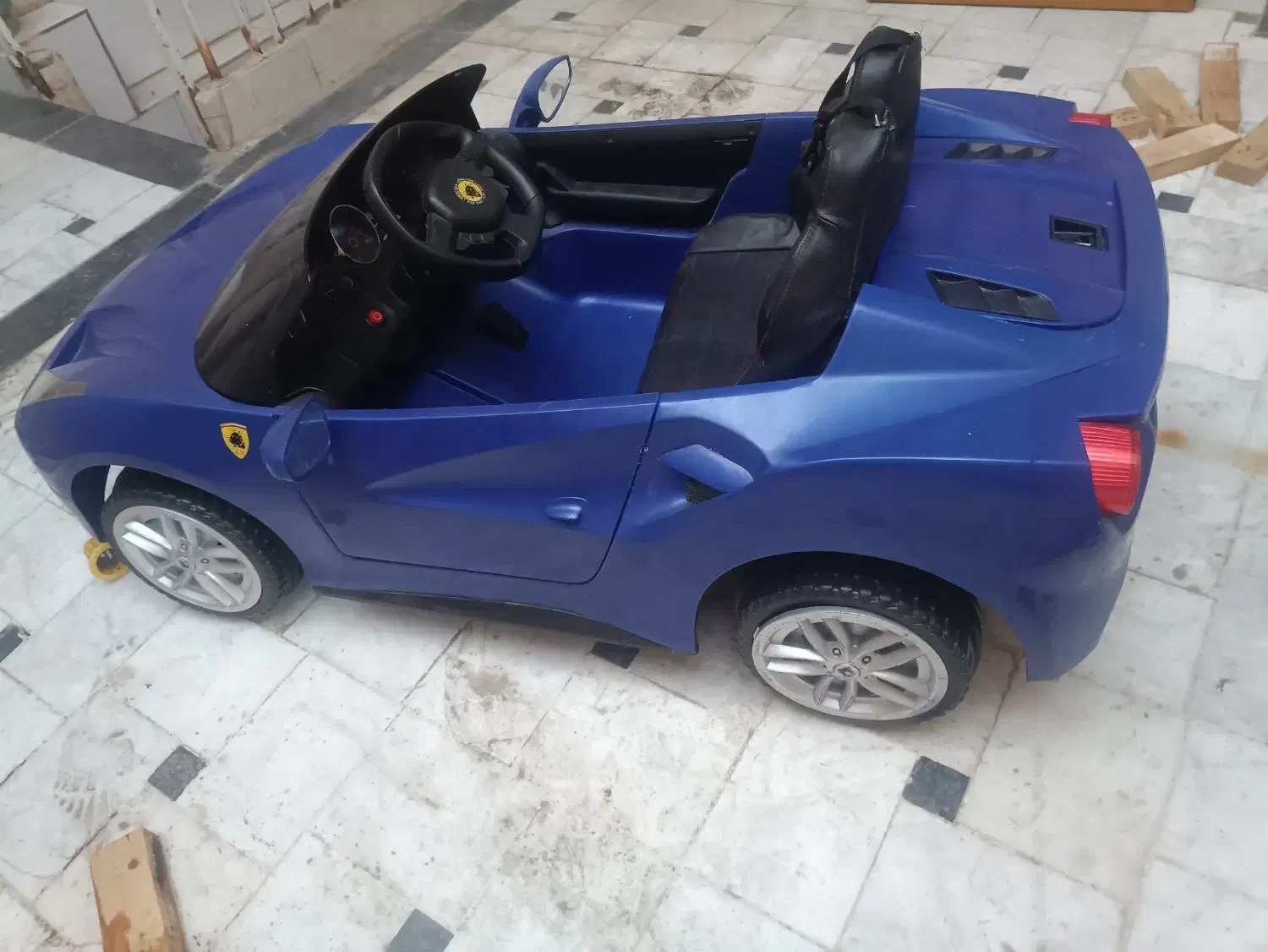 ماسین شارژی تمیز|اسباببازی بچه|قم, وادی السلام|دیوار