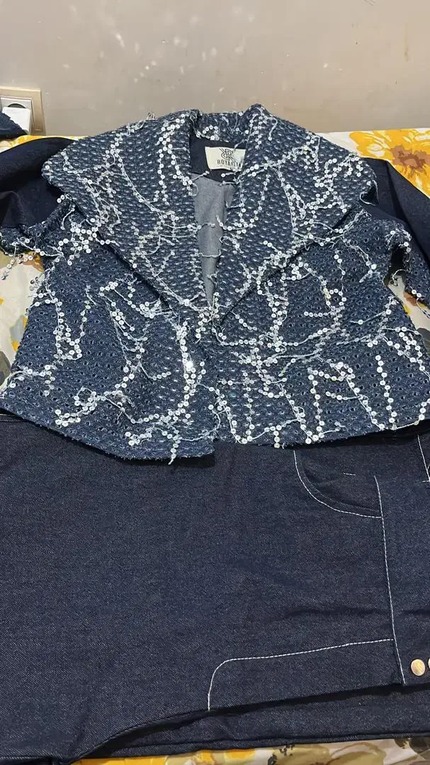 لباس|لباس|برازجان, |دیوار