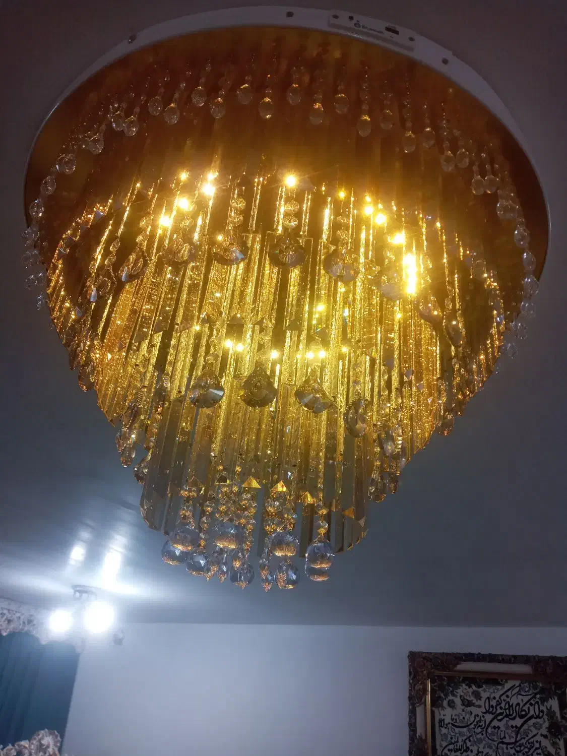 کارگاه تولیدی لوستر|لوستر و چراغ آویز|شهرکرد, |دیوار