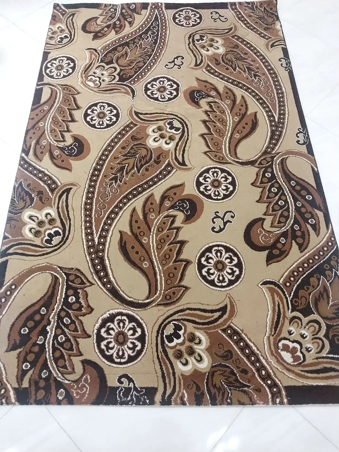 فرش ۴متری سالم و۱در۱ونیم|فرش|اندیشه, اندیشه فاز ۳|دیوار