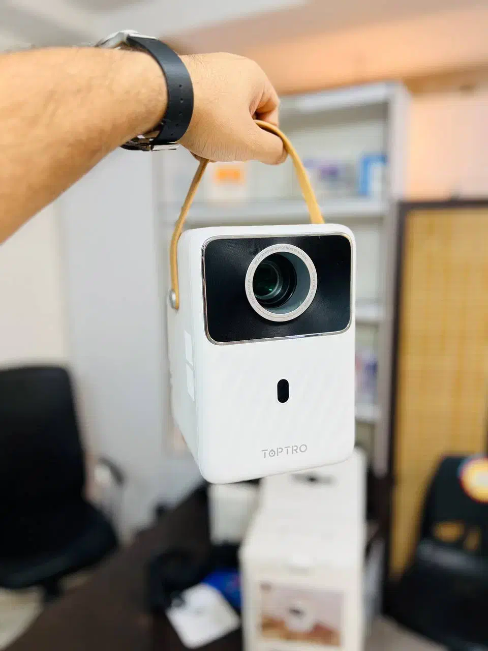 LED PROJECTOR (ال ای دی پروژکتور هوشمند)|تلویزیون و پروژکتور|کرج, اصفهانی‌ها|دیوار