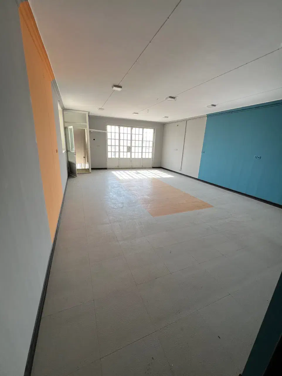 اجاره طبقه بالا اداری (پروفسور حسابی)|اجارهٔ دفتر کار، اتاق اداری، مطب|یزد, |دیوار