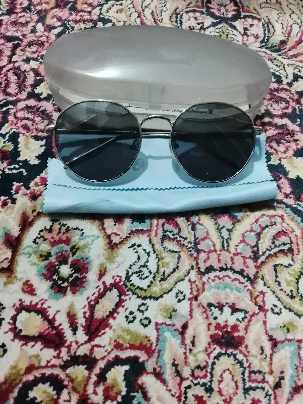 عینک آفتابی|بدلیجات|سوسنگرد, |دیوار