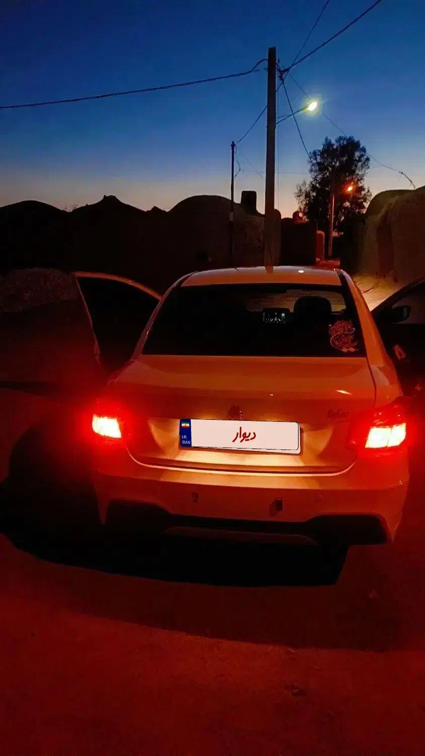 ساینا دوگانه کارخانه مدل آخر 1402|خودرو سواری و وانت|بیرجند, |دیوار