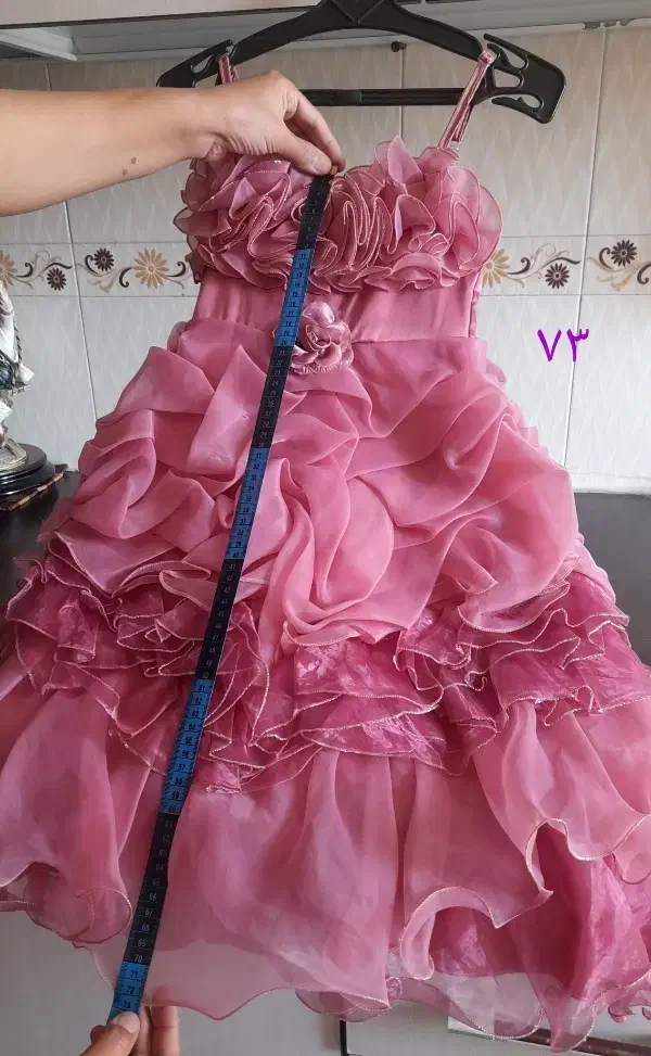 پیراهن مجلسی دخترانه|لباس|شهریار, کهنز|دیوار