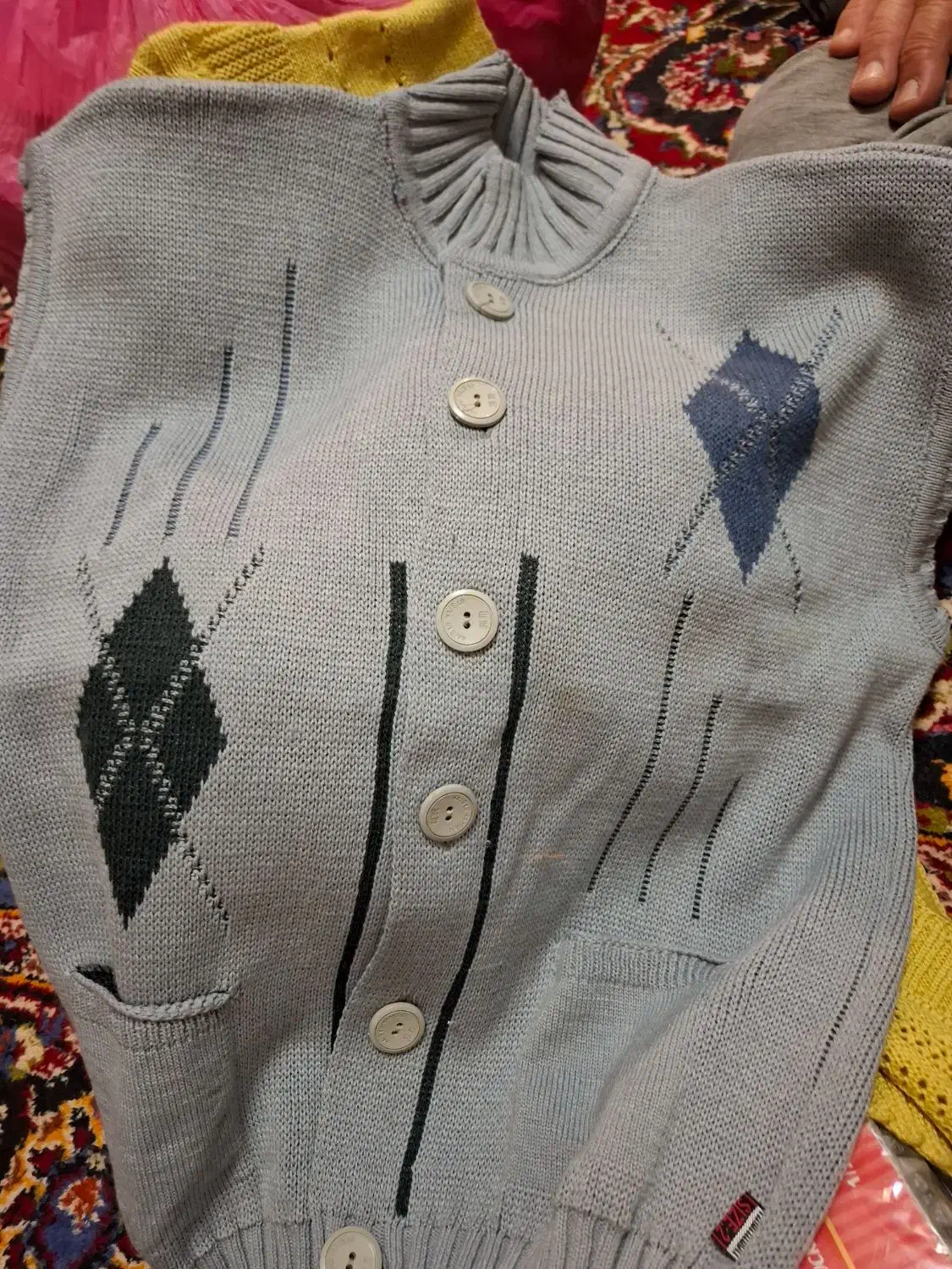 لباس به صورت کلی|لباس|فارسان, |دیوار