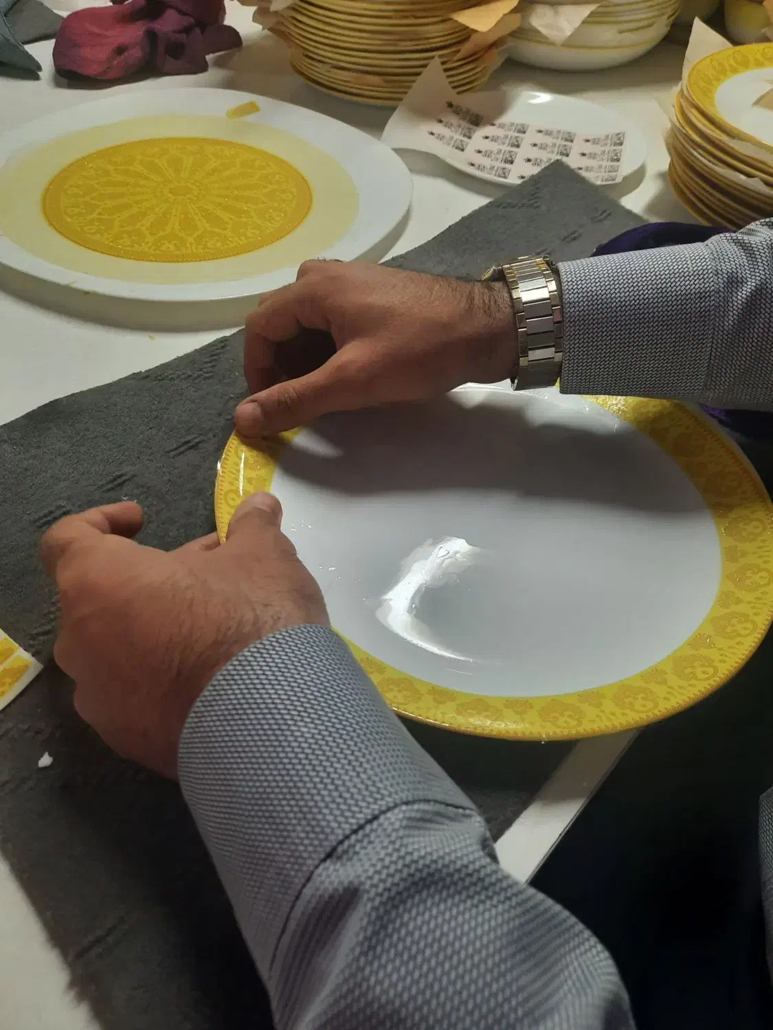 استخدام نیروی خانم جهت تولید،ادمین پیج،بازرگانی|استخدام صنعتی، فنی، مهندسی|مشهد, خلق آباد سفلی|دیوار