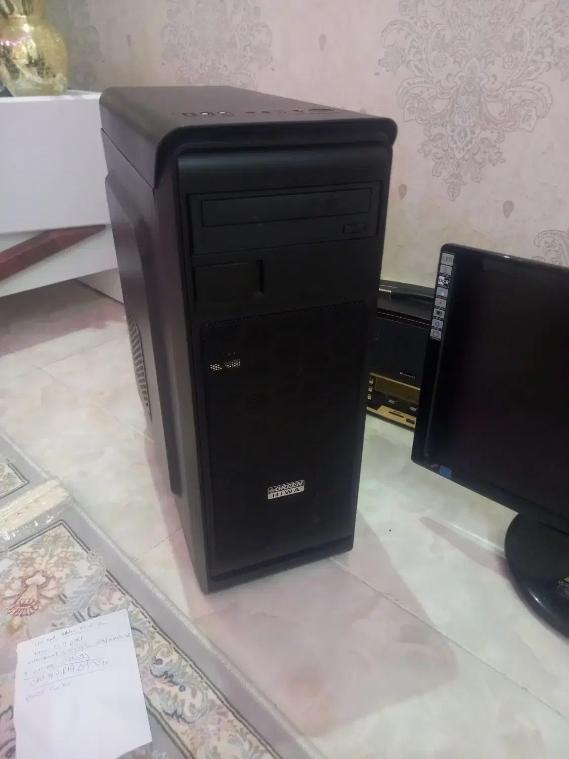 کامپیوتر درحد نو کامل|رایانه رومیزی|سنندج, |دیوار