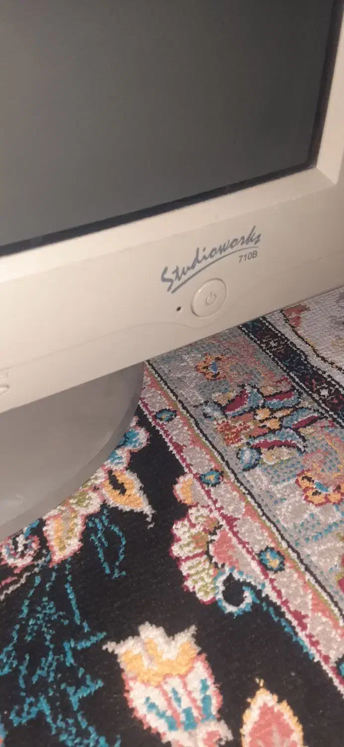 مانیتور|قطعات و لوازم جانبی رایانه|ایلام, |دیوار