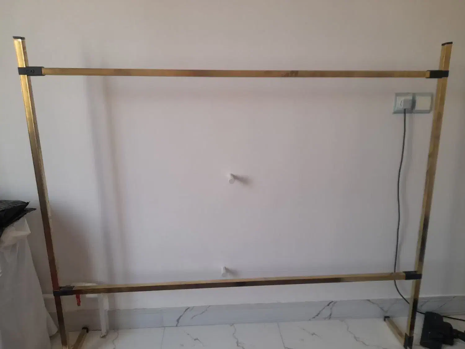 رگال نو|بندرخت و رختآویز|کنگاور, |دیوار