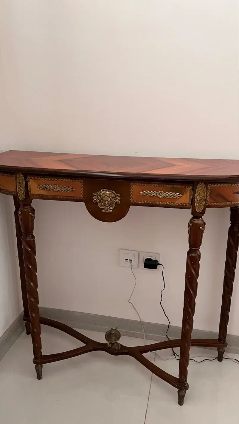 میز کنسول همراه با ایینه|بوفه، ویترین، کنسول|بجنورد, |دیوار