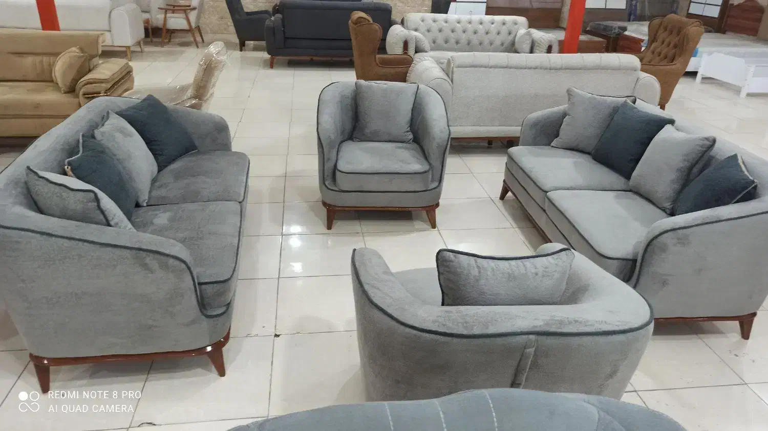 شرایط نقد واقساط. روبه روی دفتر امام جمعه قدیمی|مبلمان خانگی و میز عسلی|لردگان, |دیوار