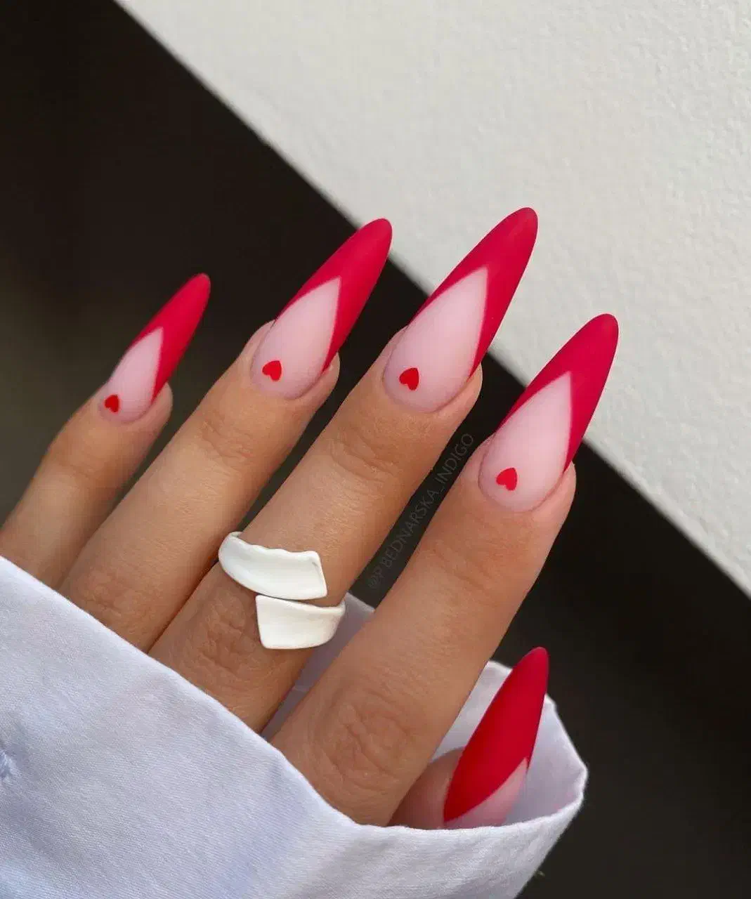 کاشت و ترمیم ناخنVlP (لاک ژل +طراحی ساده رایگان)|خدمات آرایشگری و زیبایی|رشت, گلسار|دیوار