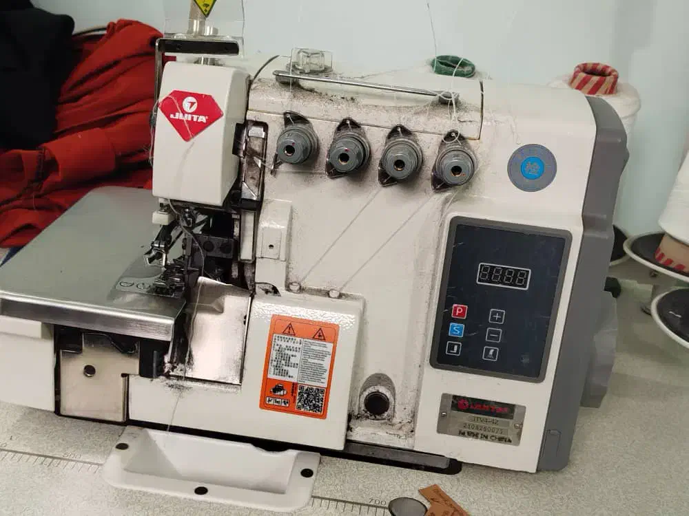 چرخ خیاطی سر دورز۴نخ|لوازم خیاطی و بافتنی|آستارا, |دیوار