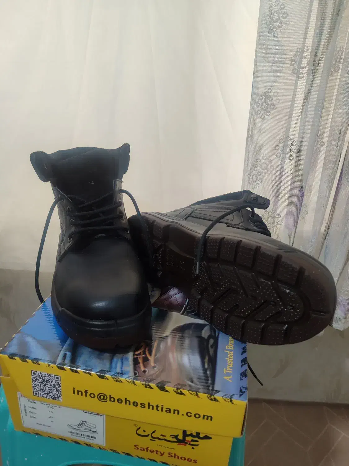 کفش ایمنی|کیف، کفش، کمربند|سنندج, |دیوار