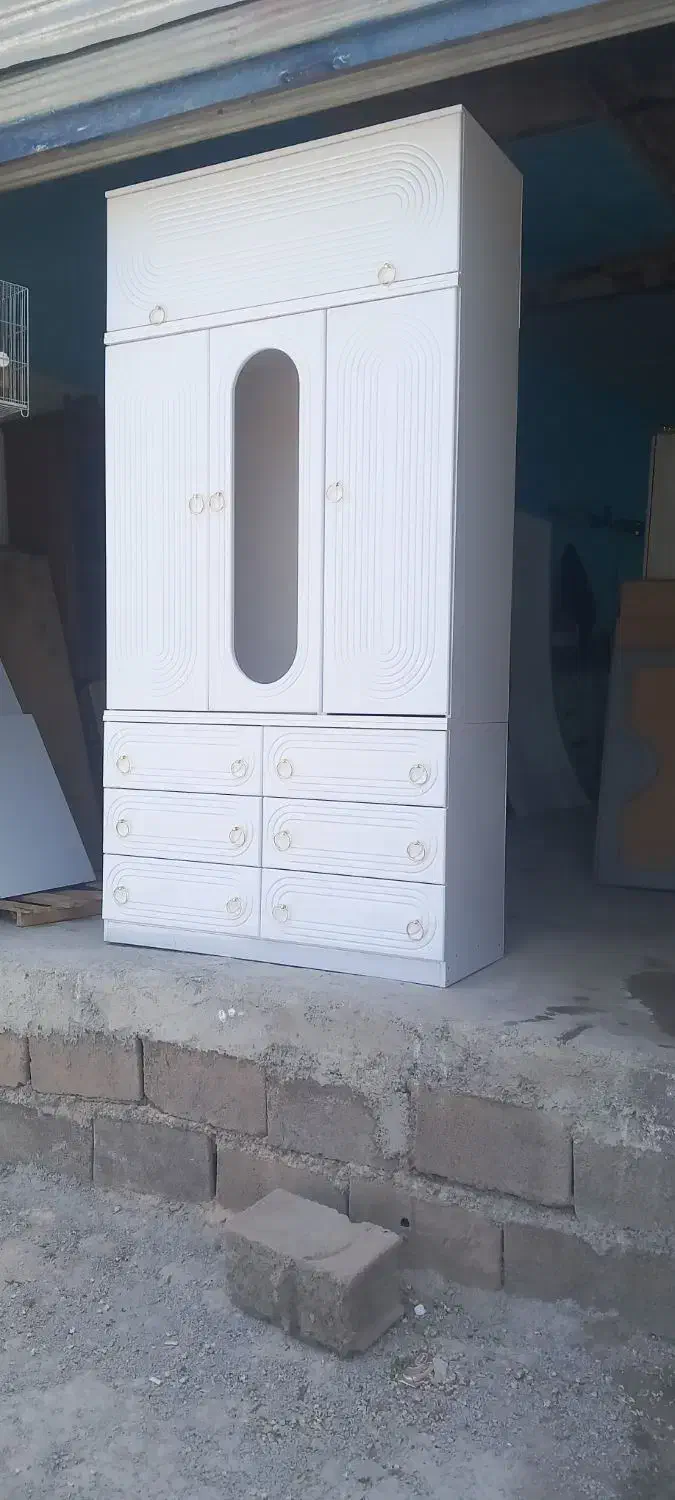 کمد|جاکفشی، کمد، دراور|قروه, |دیوار