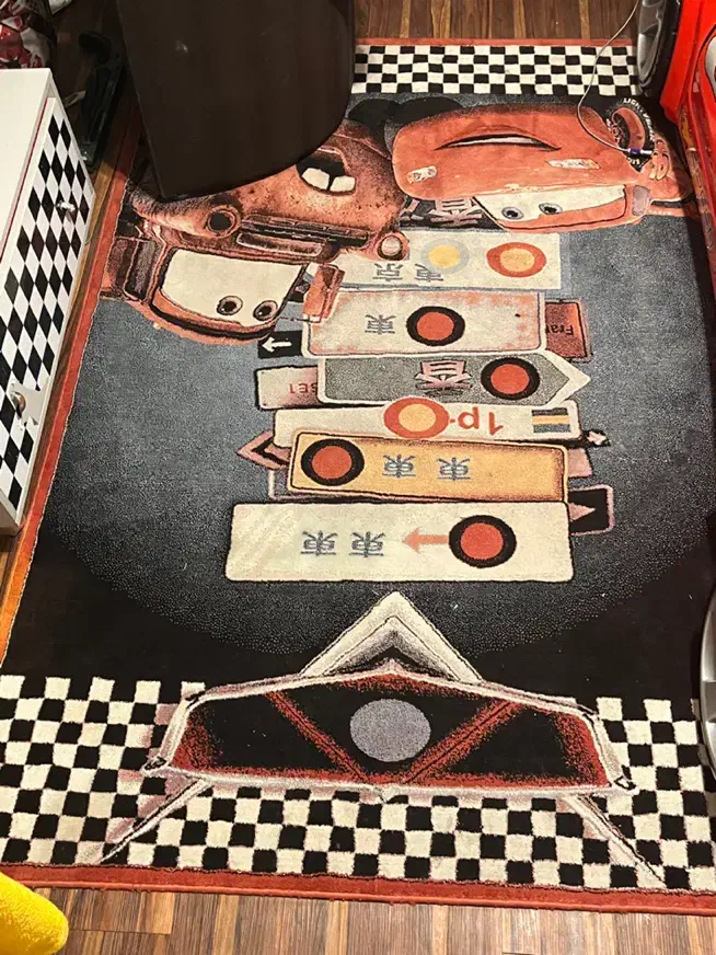 تخت برند اپادانا -فرش - میز تحریر - کمد اسباب بازی|تخت و سرویس خواب|تهران, اکباتان|دیوار