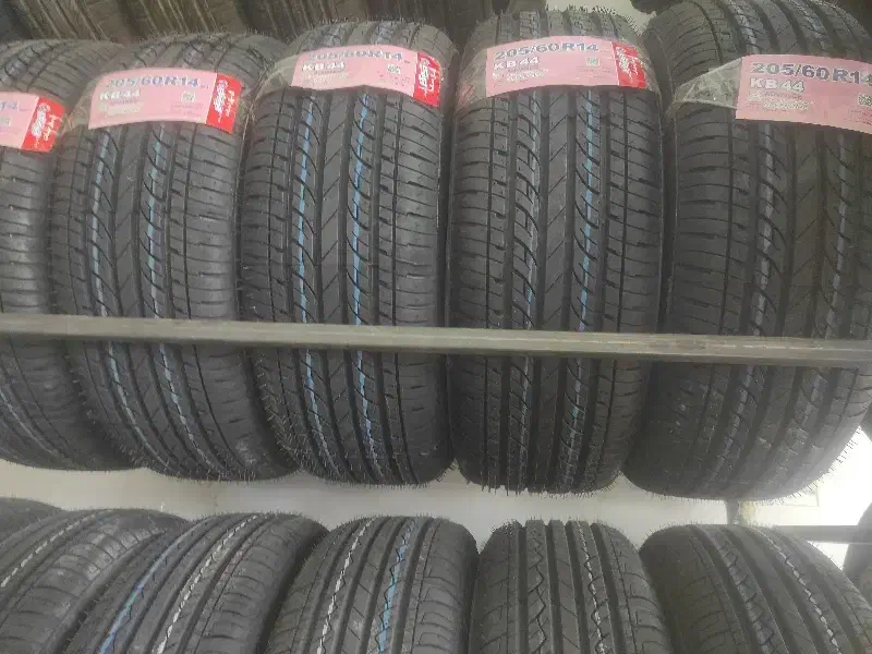 لاستیک سواری زیر قیمت مصوب|قطعات یدکی و لوازم جانبی|گلبهار, شهر جدید گلبهار|دیوار