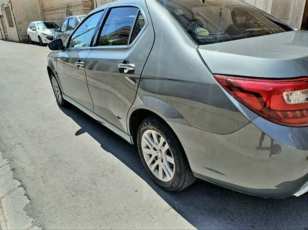 دنا پلاس ۱۴۰۰ خاکستری بیرنگ|خودرو سواری و وانت|زنجان, |دیوار