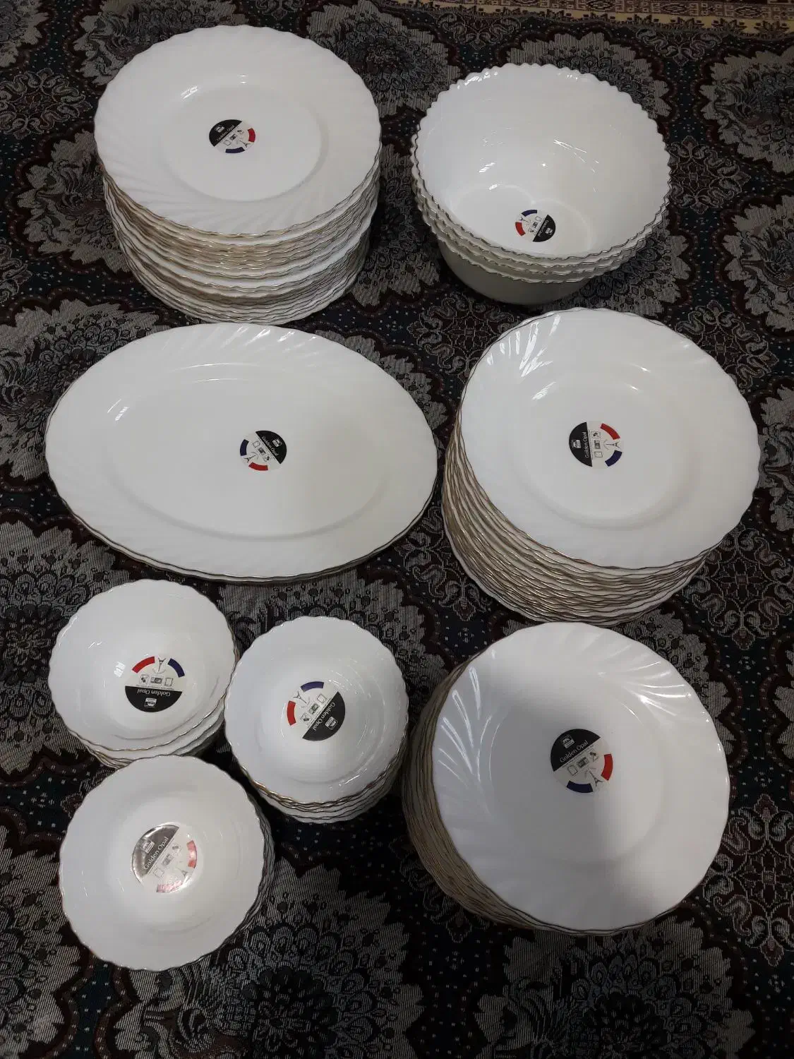 سرویس آرکوپال ۲۴نفره|ظروف سرو و پذیرایی|سقز, |دیوار