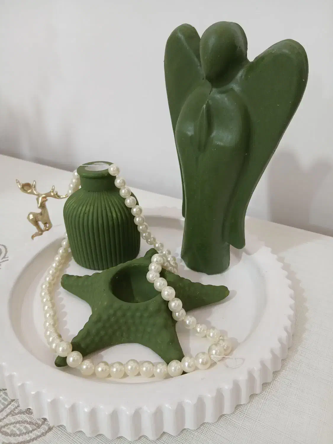 تزینات|مجسمه، تندیس، ماکت|گنبد کاووس, |دیوار