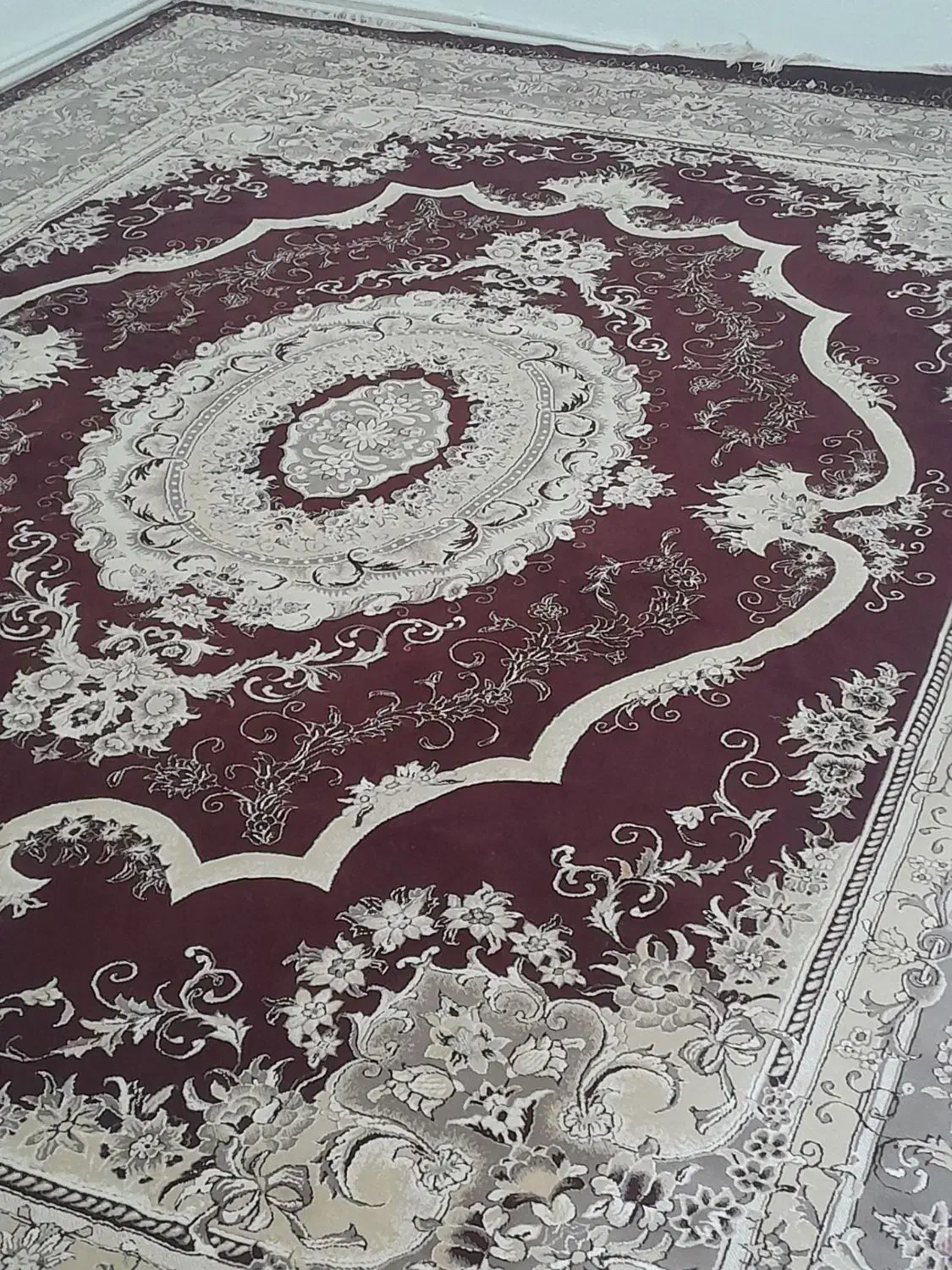 فرش دسته دوم|فرش|کرمانشاه, |دیوار