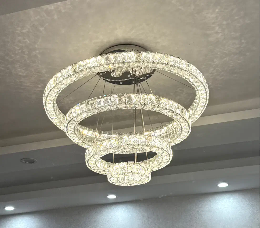 لوستر کریستالی مدرن دایره|لوستر و چراغ آویز|قزوین, |دیوار