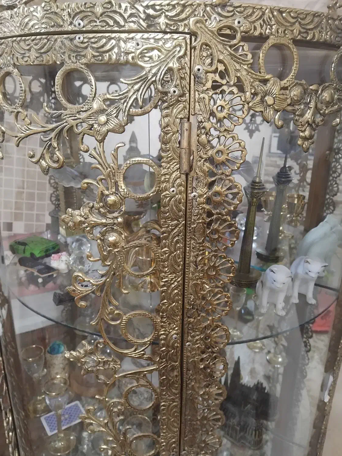 فروش یه سری وسایل برنزی|صنایع دستی و سایر لوازم تزئینی|الوند, |دیوار