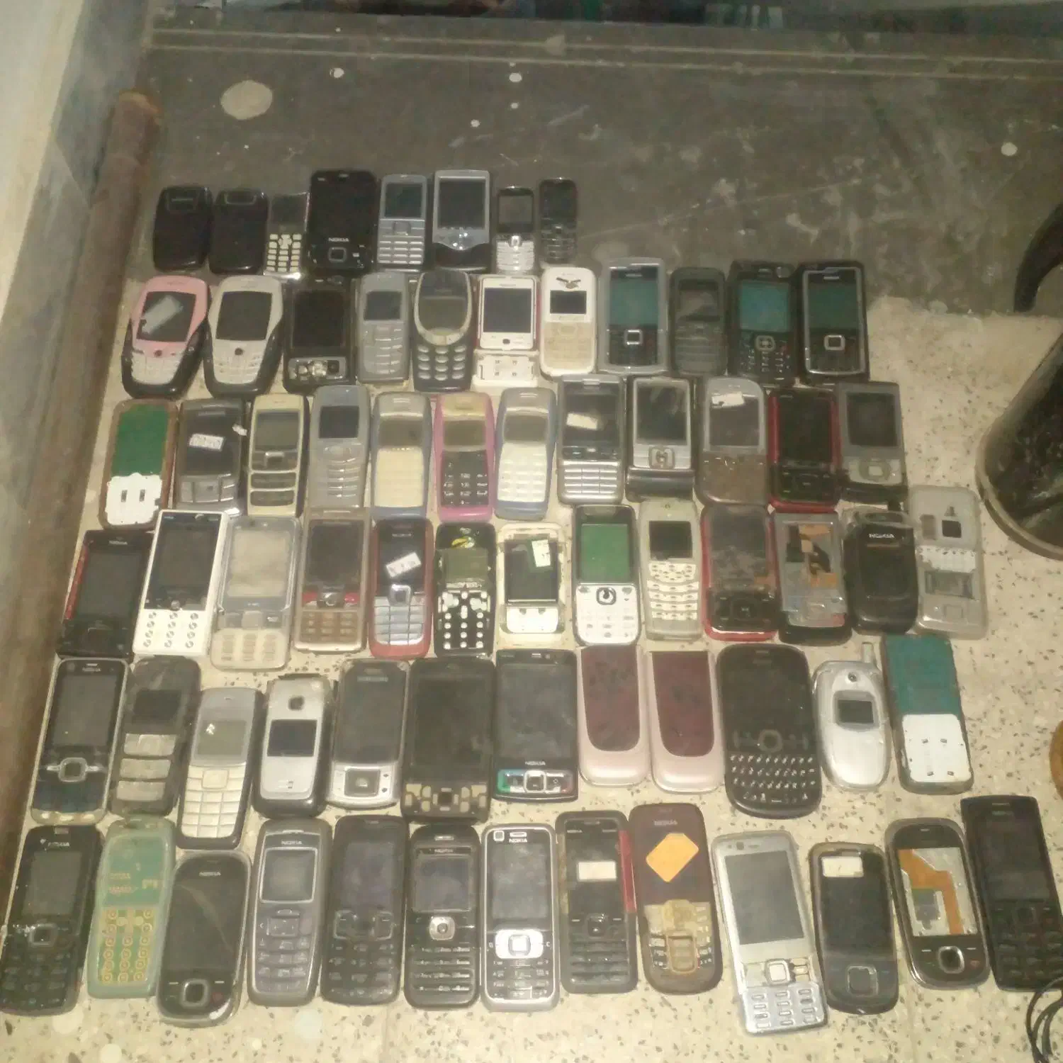 گوشی|موبایل|اراک, |دیوار