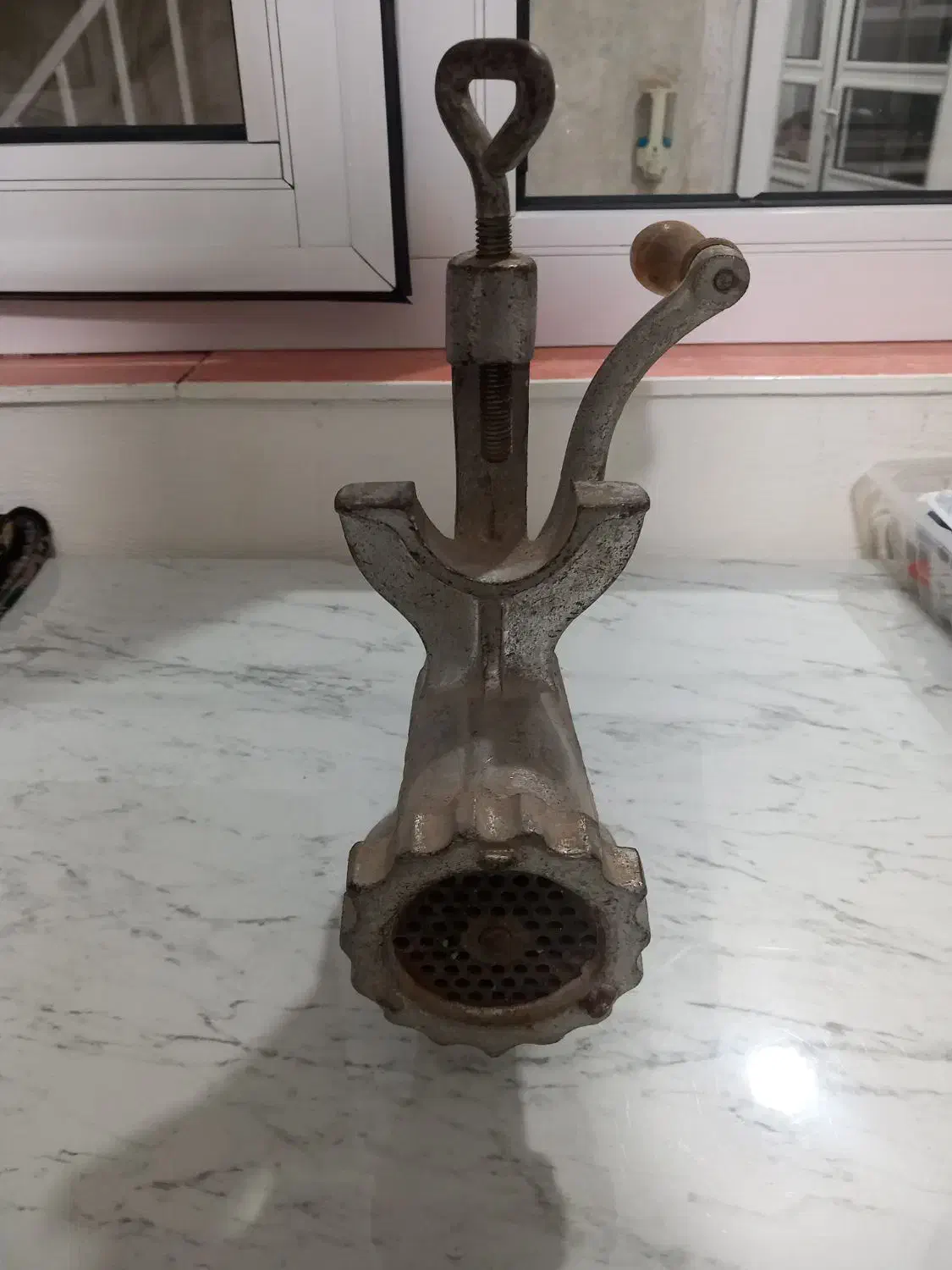 چرخ گوشت دستی|خردکن، آسیاب، غذاساز|تبریز, |دیوار