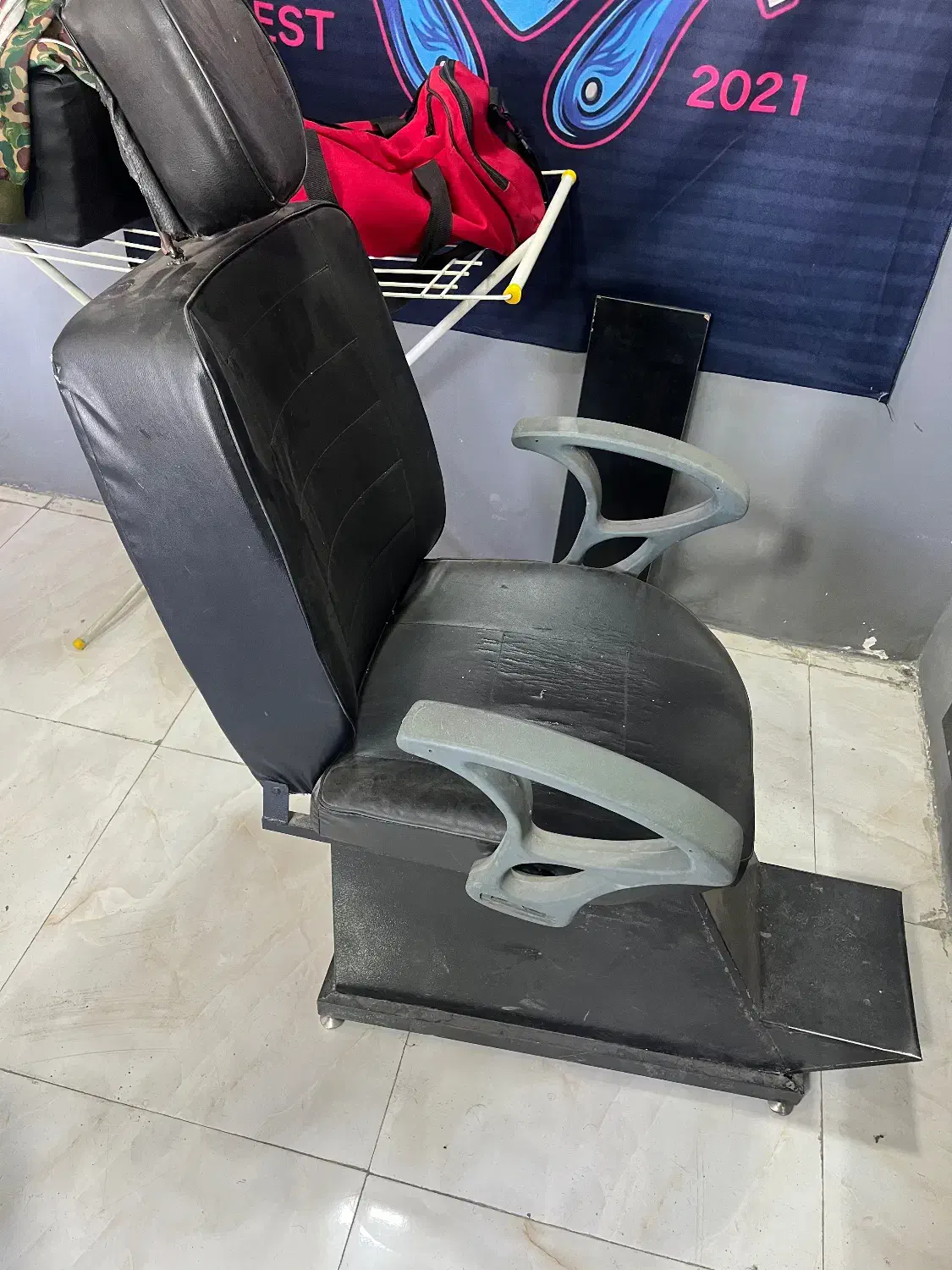 صندلی ارایشگاه|آرایشگاه و سالنهای زیبایی|محمدیه-قزوین, |دیوار